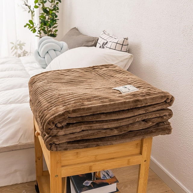 Bonenjoy Bed Blanket Green Color Soft Flannel Blanket